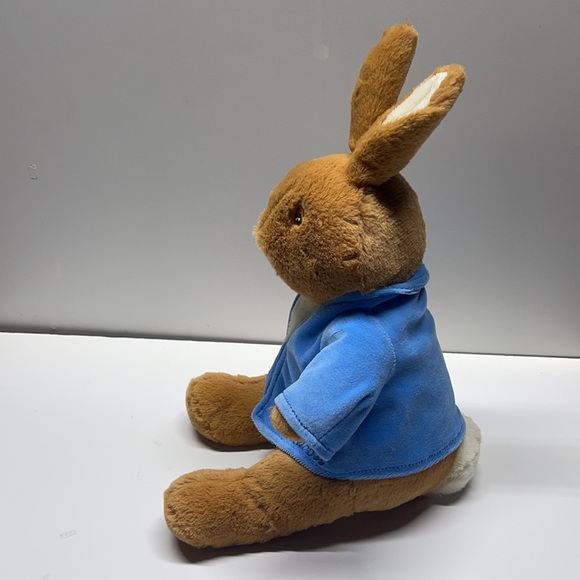 Peter Rabbit plush toy - Picture 4 of 5